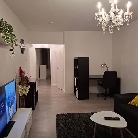 City Apartment Snellmaninkatu 22 A, Yksityinen Pistokkeellinen Paikoitus Sisaeltyy Hintaan Κουόπιο Εξωτερικό φωτογραφία